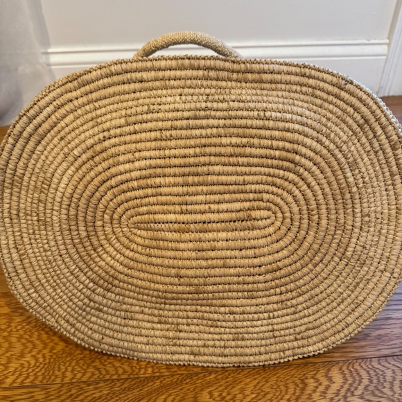 The Row Oregon Large Raffia Shopper - Picture 9 of 10